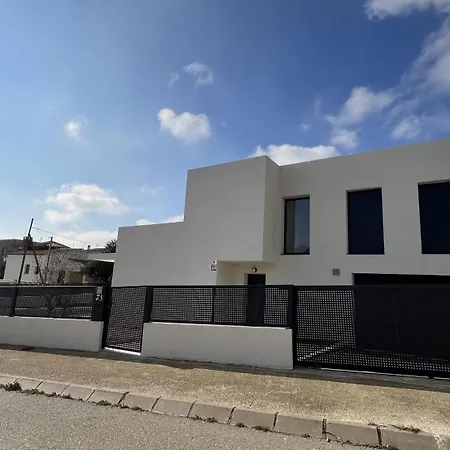 Casa Moderna Roses Con Piscina Y Jardin Mas Bosca, Roses Palau-Saverdera