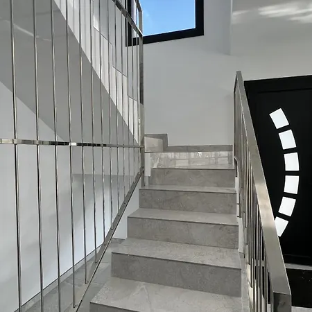 Сasa de vacaciones Casa Moderna Roses Con Piscina Y Jardin Mas Bosca, Roses