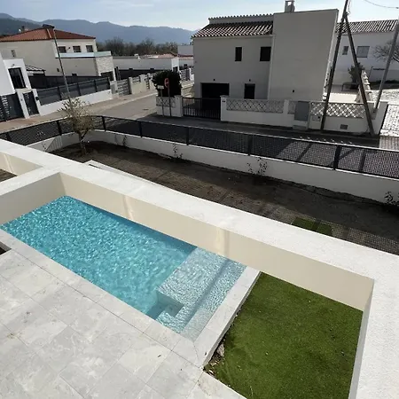 Casa Moderna Roses Con Piscina Y Jardin Mas Bosca, Roses Сasa de vacaciones Palau-Saverdera